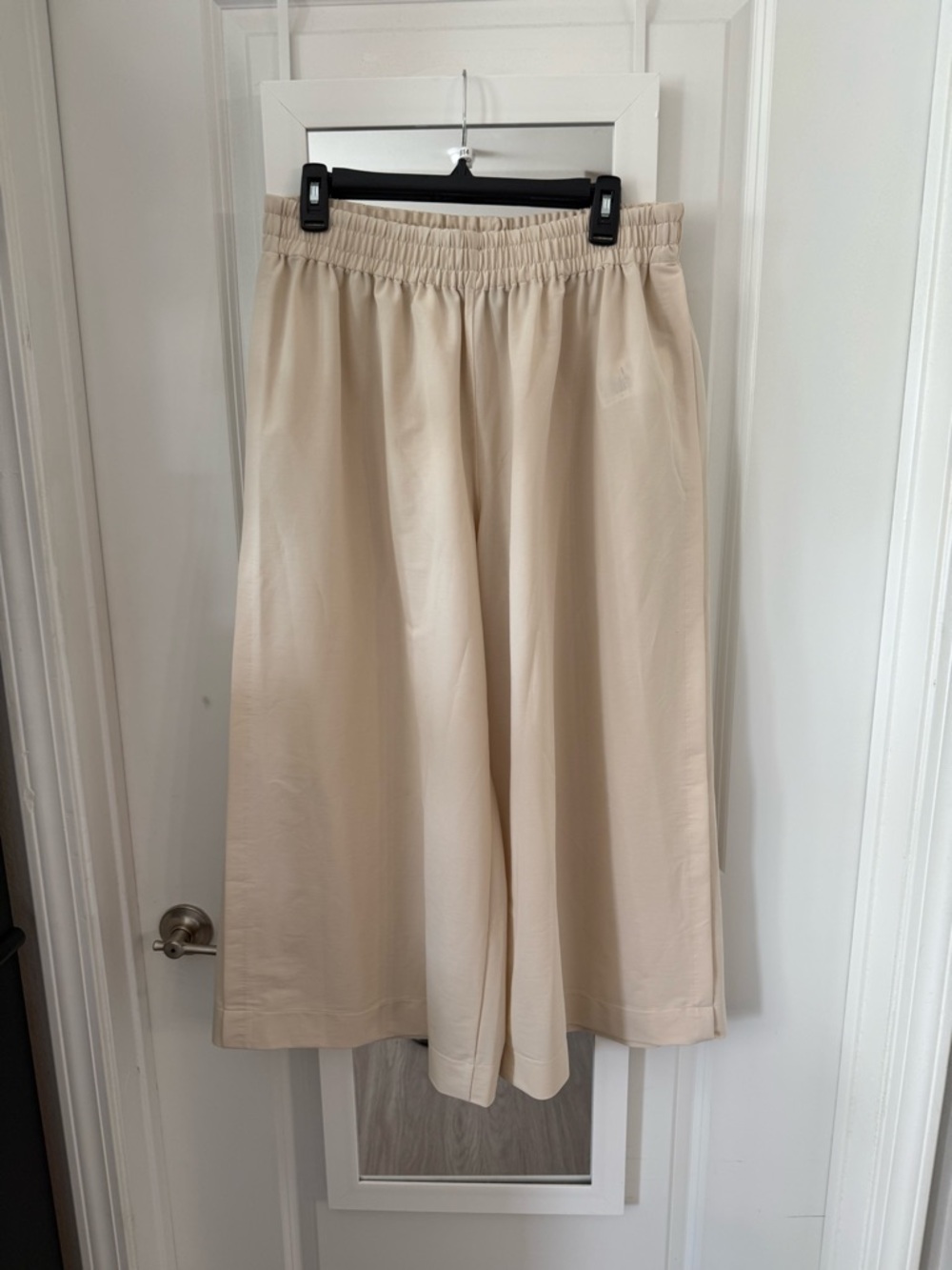 COS Beige Wide Leg Cropped Pants – Elastic Waist Minimalist Chic - Picture 2 of 6